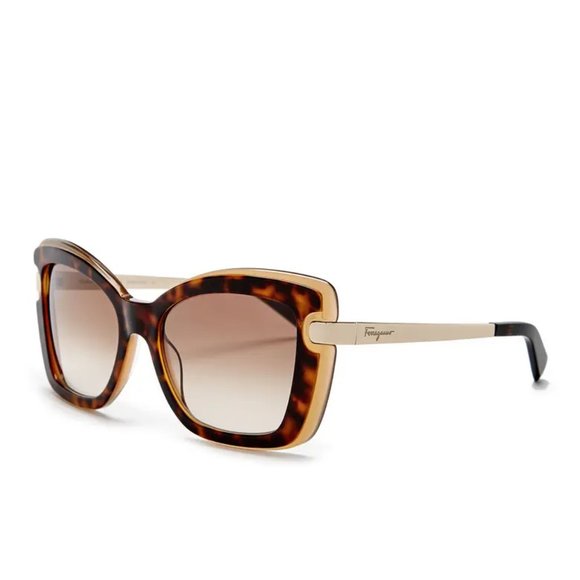 Salvatore Ferragamo Oversized Sunglasses - Picture 2 of 6
